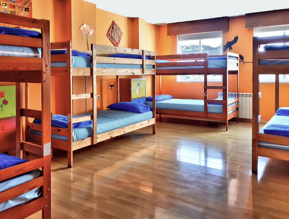 Meiga Backpackers Hostel سانتياغو دي كومبوستيلا المظهر الخارجي الصورة