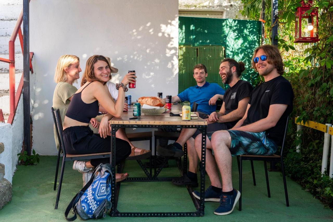 Meiga Backpackers Hostel سانتياغو دي كومبوستيلا المظهر الخارجي الصورة