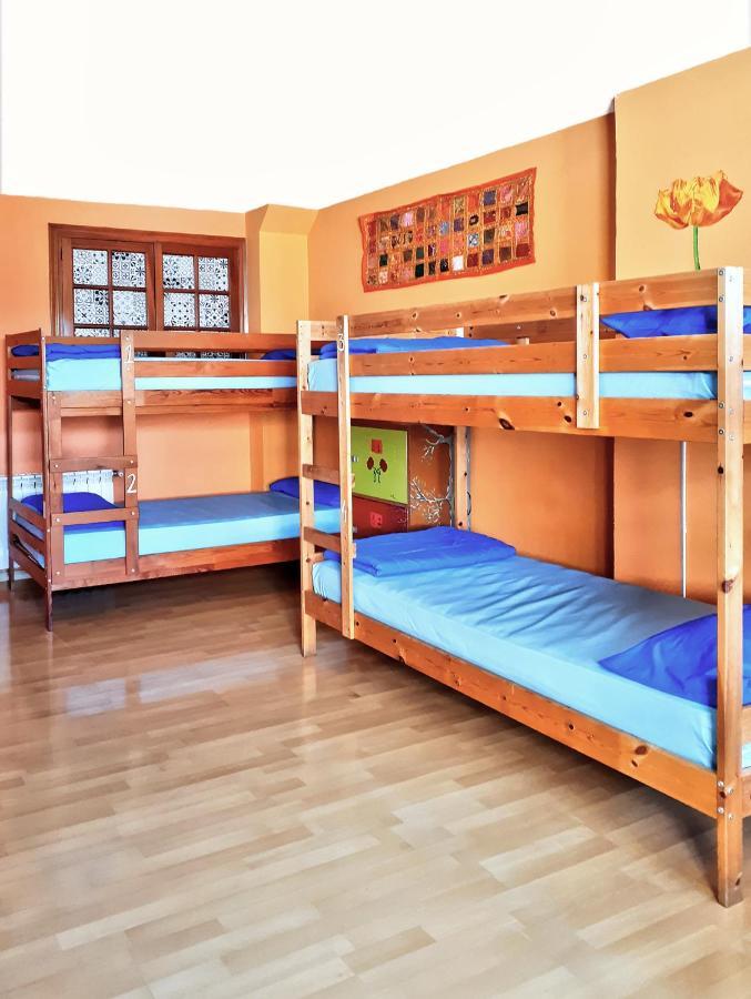 Meiga Backpackers Hostel سانتياغو دي كومبوستيلا المظهر الخارجي الصورة