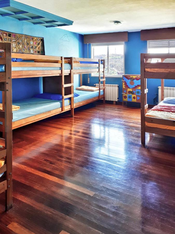 Meiga Backpackers Hostel سانتياغو دي كومبوستيلا المظهر الخارجي الصورة